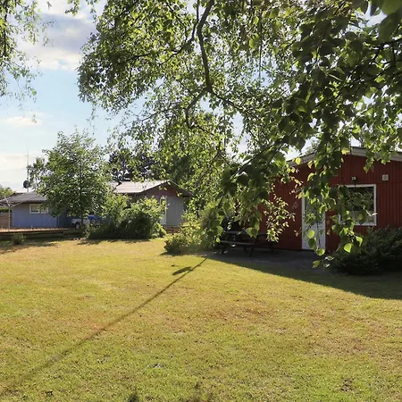 6 Person In Vaeggerlose Bøtø By